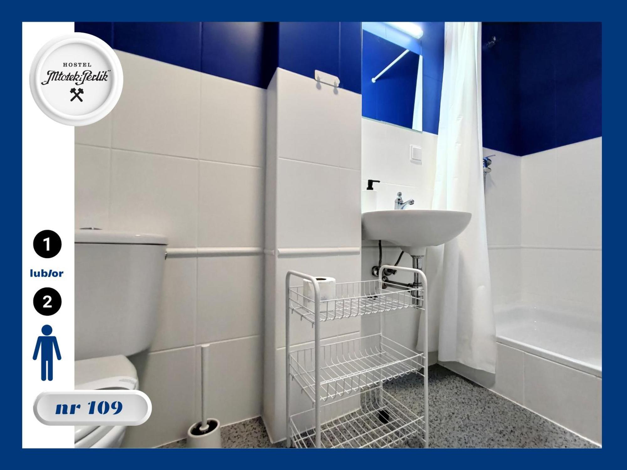 Hostel Mlotek I Perlik Tarnowskie Góry Extérieur photo