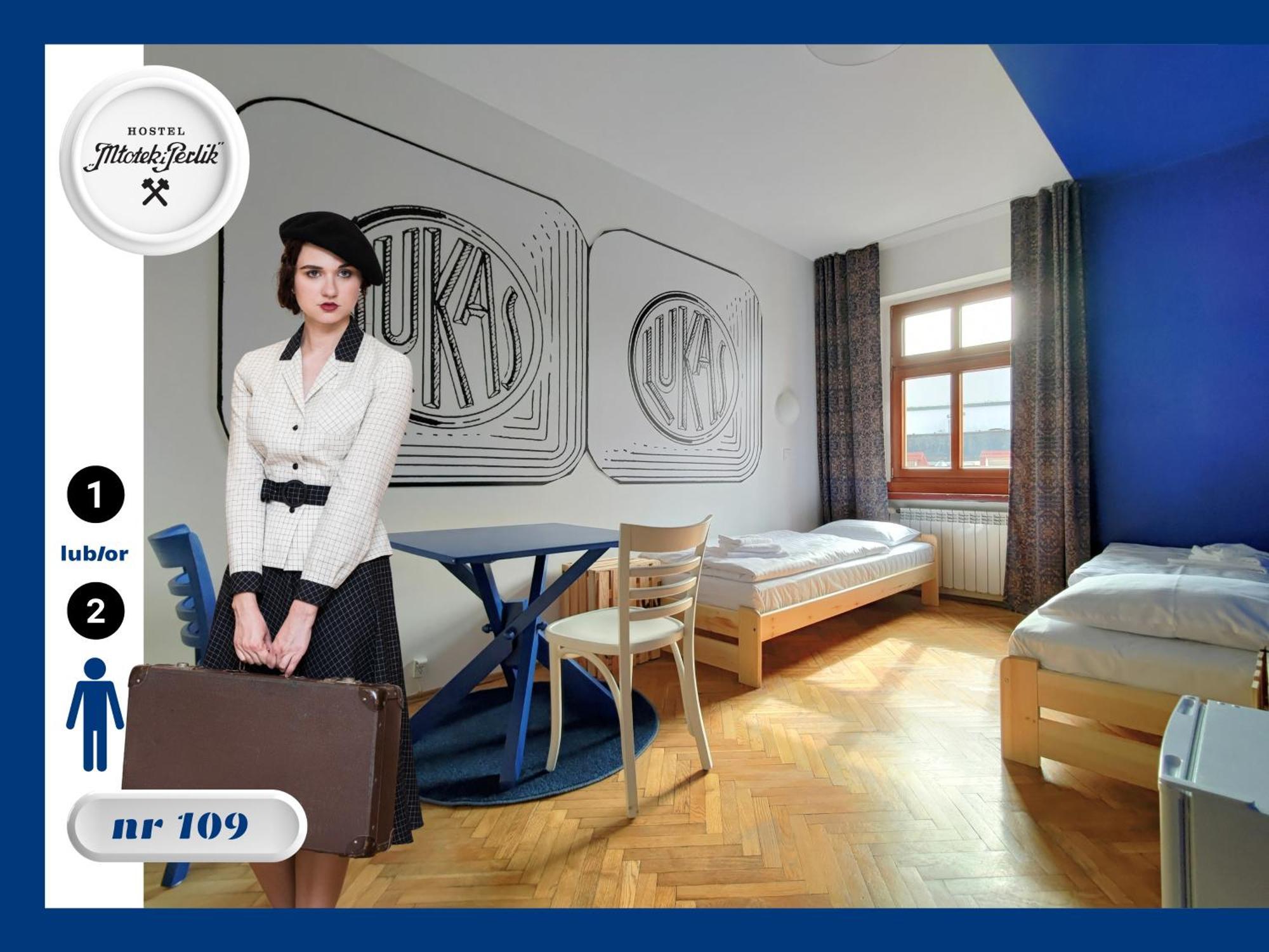 Hostel Mlotek I Perlik Tarnowskie Góry Extérieur photo